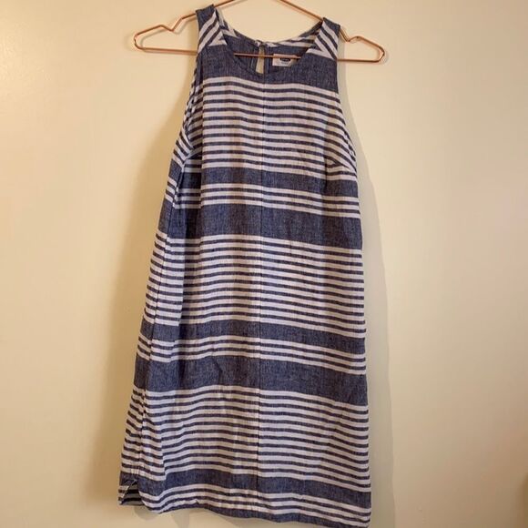 OLD Navy lines blend mini dress. Size Xs. Very good condition. - Picture 3 of 10
